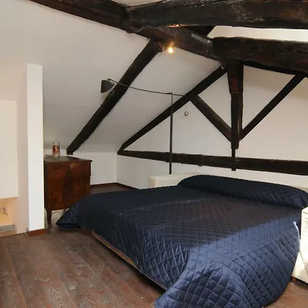 Sunny Canal A/c Wifi